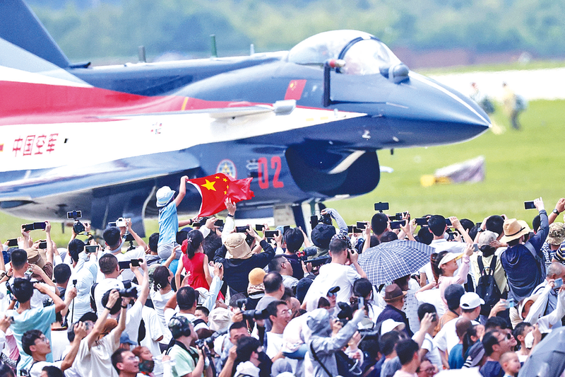 日美女pp长春航空展迎来首个公众日